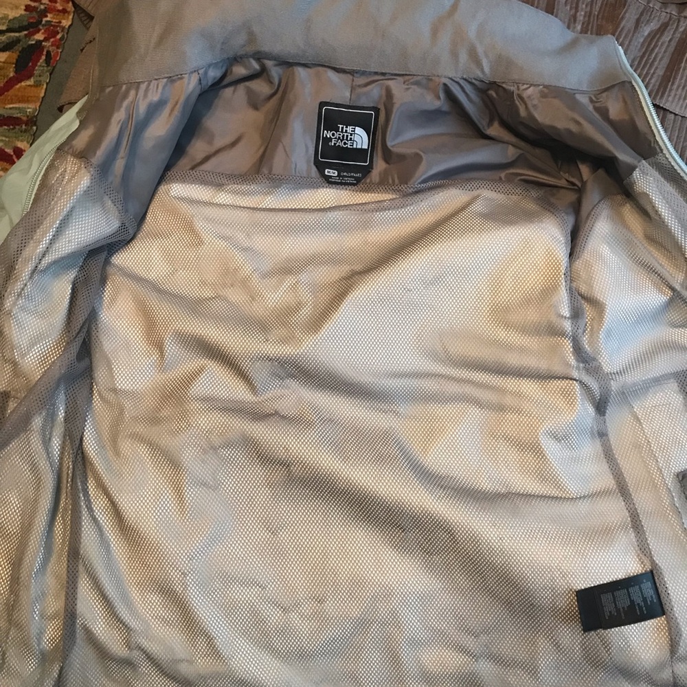 The North Face Ran Slicker - Picture 4 of 6